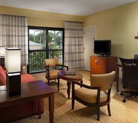 Courtyard by Marriott - Hialeah, FL