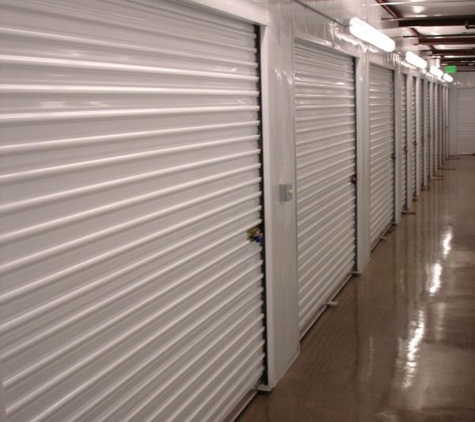 StorQuest Self Storage - Oxnard, CA