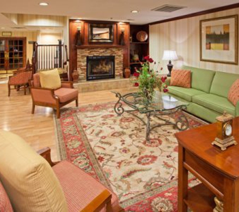 Country Inns & Suites - Lexington, KY