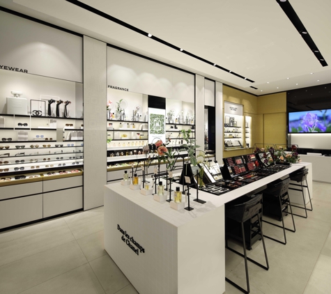 Chanel Fragrance And Beauty Boutique - Alpharetta, GA