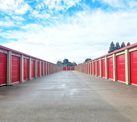 Security Public Storage- Hayward - Hayward, CA