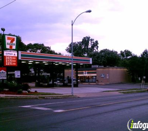 7-Eleven - Saint Louis, MO