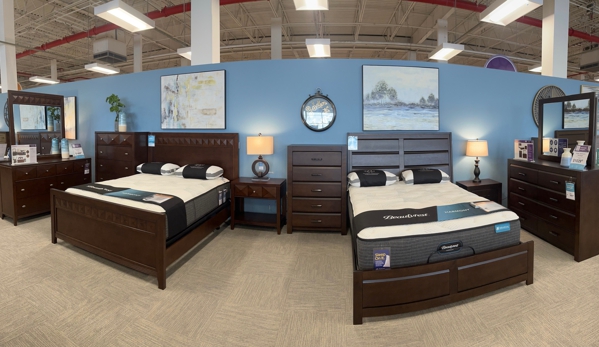 Raymour & Flanigan Furniture and Mattress Outlet - Staten Island, NY