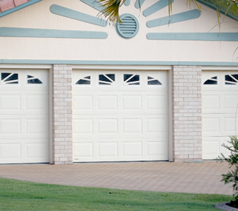Show It Off Home Improvements - Pialba, QLD. Custom design garage doors & gates