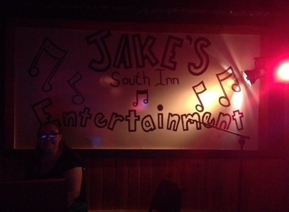 Jake's South Inn - Bay City, MI