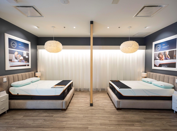 Tempur-Pedic Flagship Store - Naples, FL