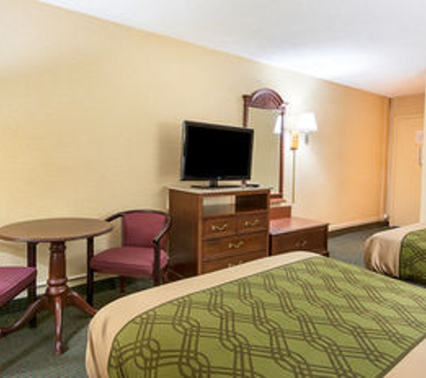 Econo Lodge - Dumfries, VA