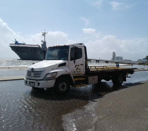 Family Towing Plus - El Paso, TX. Hurricane Harvey