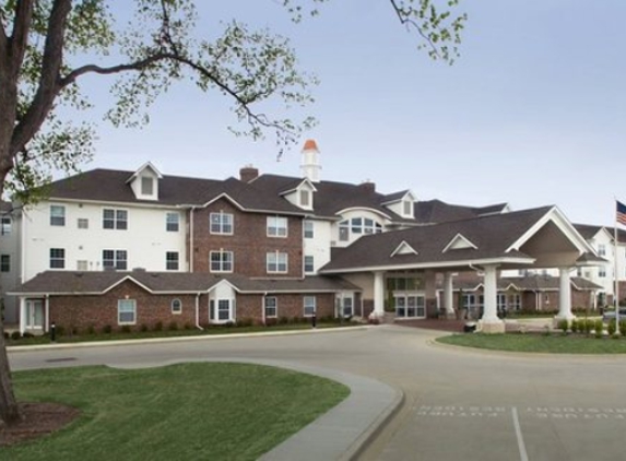 Robinwood Retirement Community - Memphis, TN