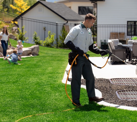 Edge Pest Control and Mosquito Services - Northglenn, CO