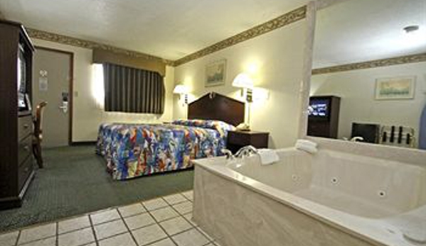 Motel 6 - Southgate, MI