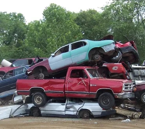 Phipps Auto Parts & Towing - Goshen, OH