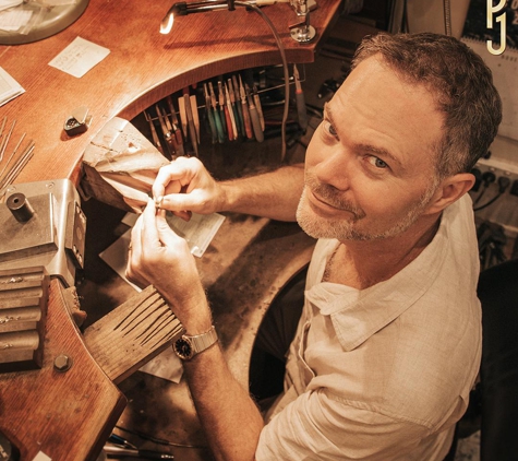 Philips Master Jeweller Pty Ltd - Philip's Jewellery - Mackay, QLD
