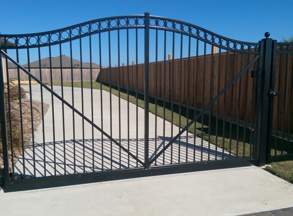 Industrial Fence Group - Corpus Christi, TX