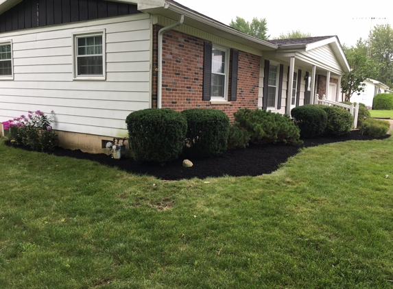 Montgomery Lawn & Landscape - Eaton, OH