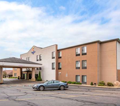 Comfort Inn - Charlotte, MI