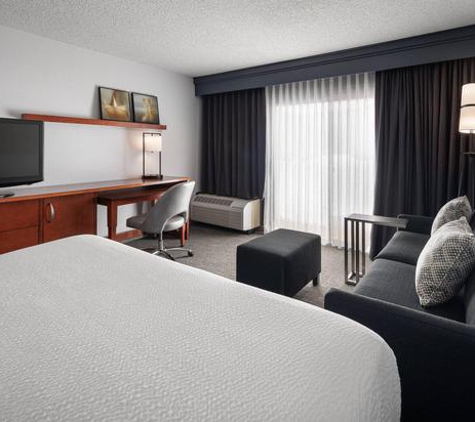 Courtyard by Marriott - Pleasanton, CA