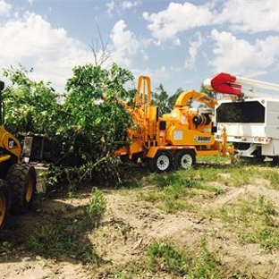 Arbor Master Tree Service - Pinckney, MI