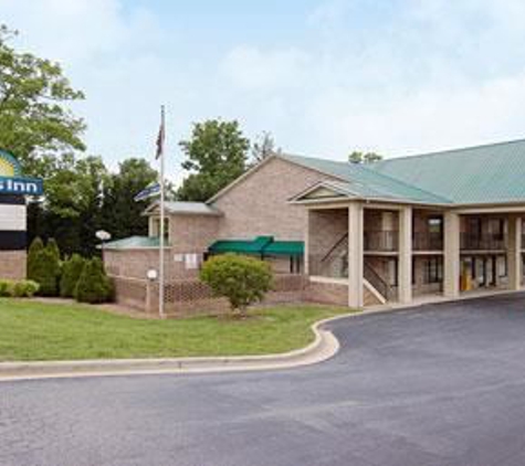 Days Inn by Wyndham Conover-Hickory - Conover, NC