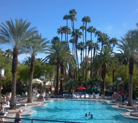 Grand Pool Complex - Las Vegas, NV