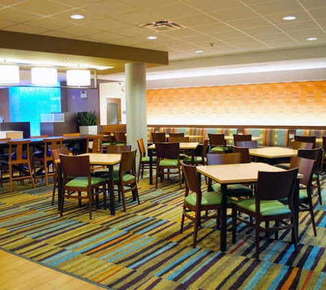 Fairfield Inn & Suites - Stroudsburg, PA