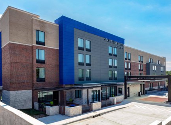 SpringHill Suites by Marriott Kansas City Plaza - Kansas City, MO