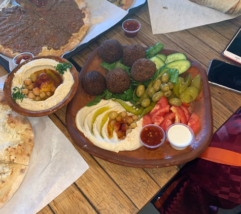 Zait And Zaatar - Anaheim, CA