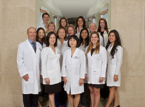 Dermatologist Medical Group - La Jolla, CA