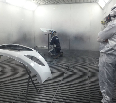 Wholesale Paint Group Rockhampton - Kawana, QLD