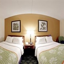 Fairfield Inn & Suites - Hotels