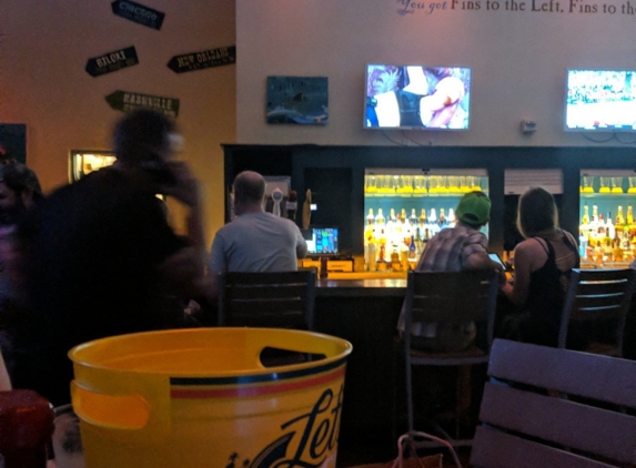 Landshark Bar & Grill - Hollywood, FL