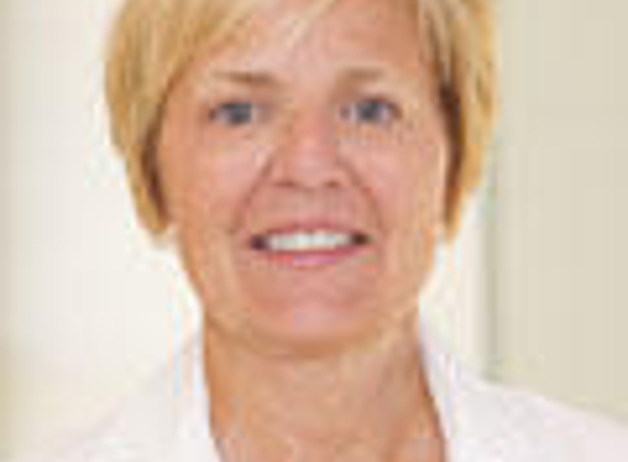 Donna M. Wagstaff, MD - Oakville, MO