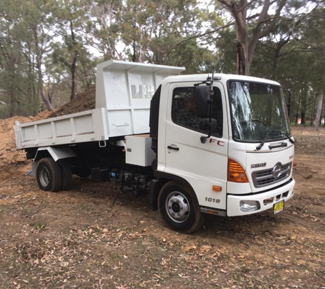 MAC Earthmoving