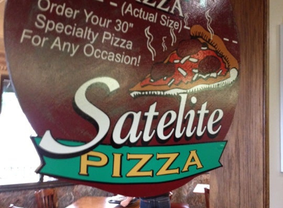 Satellite Pizza - Bayport, NY