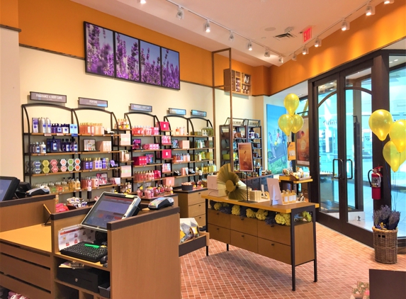 L'occitane En Provence - Burlington, MA