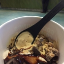 16 Handles - Ice Cream & Frozen Desserts