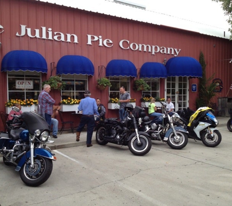 Julian Pie Company - Santa Ysabel, CA