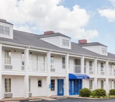 Baymont Inn & Suites - Florence, AL