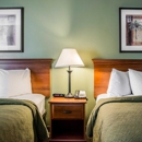 Quality Inn & Suites Near Fairgrounds Ybor City - Motels