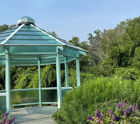 Wellfield Botanic Gardens - Elkhart, IN