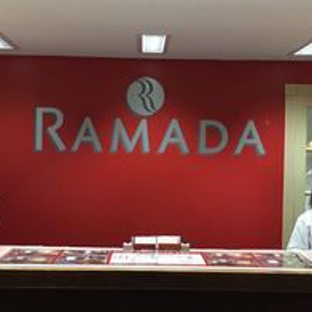 Ramada by Wyndham Lewiston Hotel & Conference Center - Lewiston, ME