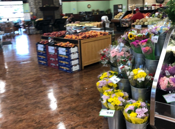 Family Fresh Market - River Falls, WI