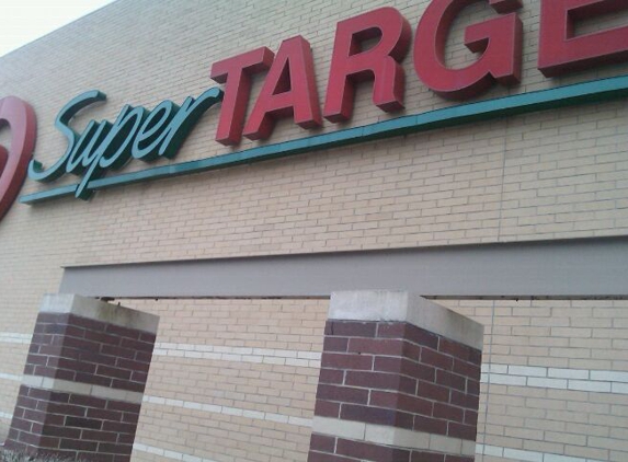 Target - Warrenville, IL