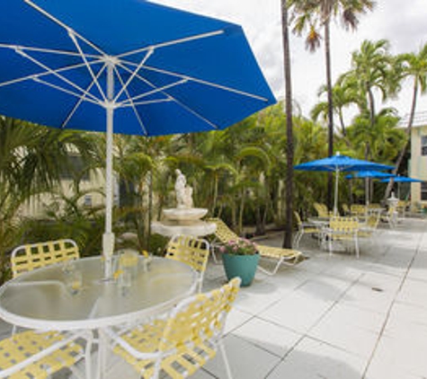 Sunny Shores Apartments - Lauderdale By The Sea, FL