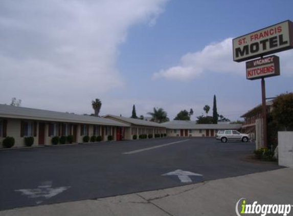 El Cajon Inn & Suites - El Cajon, CA