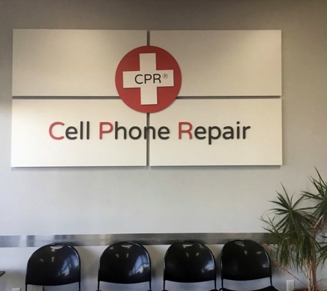 CPR-Cell Phone Repair - Tupelo, MS. CPR Cell Phone Repair Tupelo MS - Store Interior