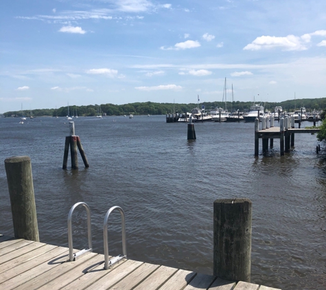 Connecticut River Museum - Essex, CT