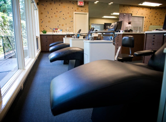 Brady Orthodontics - Winnetka, IL