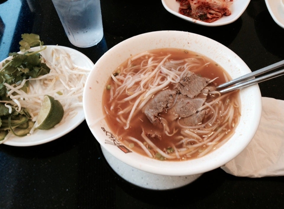 Pho 32 - Palisades Park, NJ