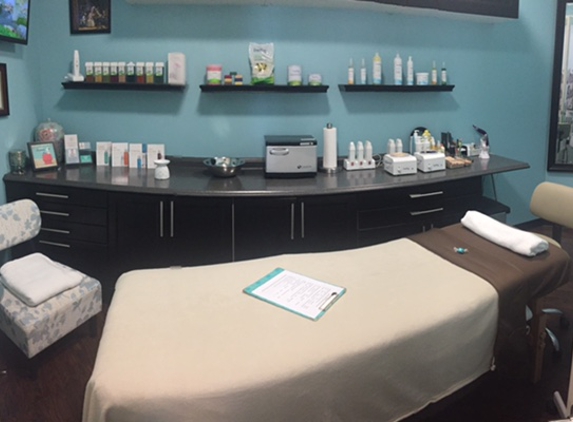 Unisex Skin Care - Naples, FL